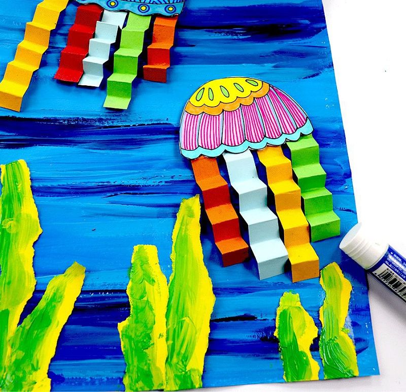 创意美术培训《海洋里的水母》课件方案欣赏